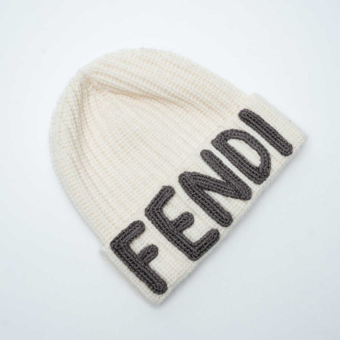 Fendi White Wool Cable Knit Logo Beanie