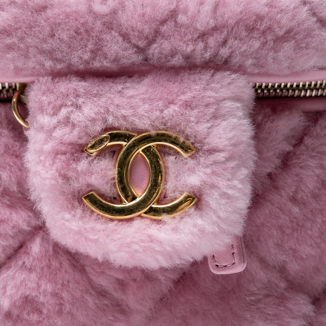 Pink Shearling Quilted Small Vanity Bag. (view 6)