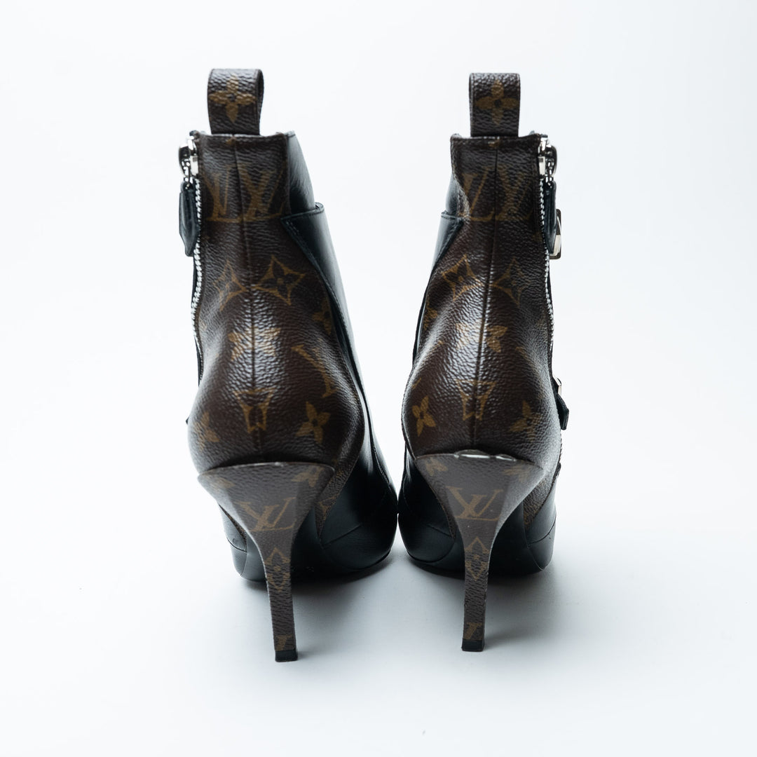 Black Leather and Monogram Canvas Janet Ankle Boots. (view 4)