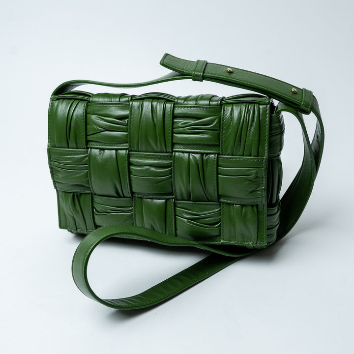 Green Intrecciato Leather Plissé Cassette Shoulder Bag. (view 7)