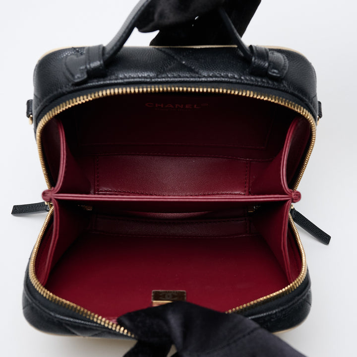 Cream and Black Caviar Leather Filigree Vanity Case. (view 6)
