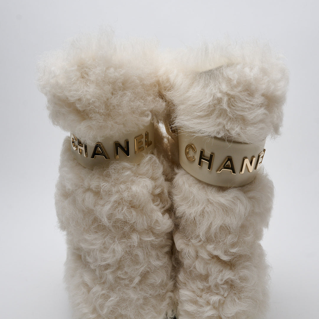 Ivory Shearling Lace-Up Boots. (view 5)