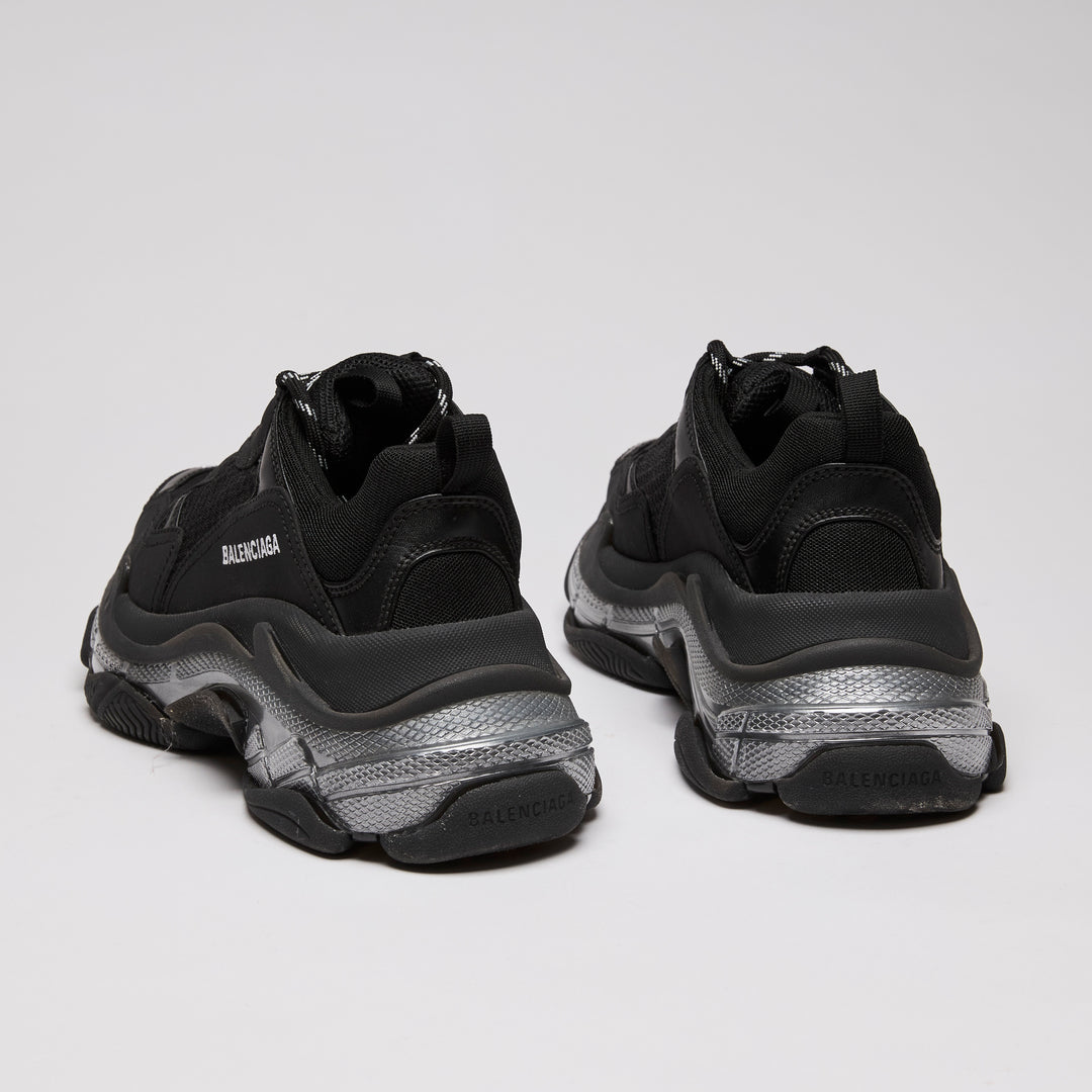 Balenciaga Black Triple S Sneaker's Size 40