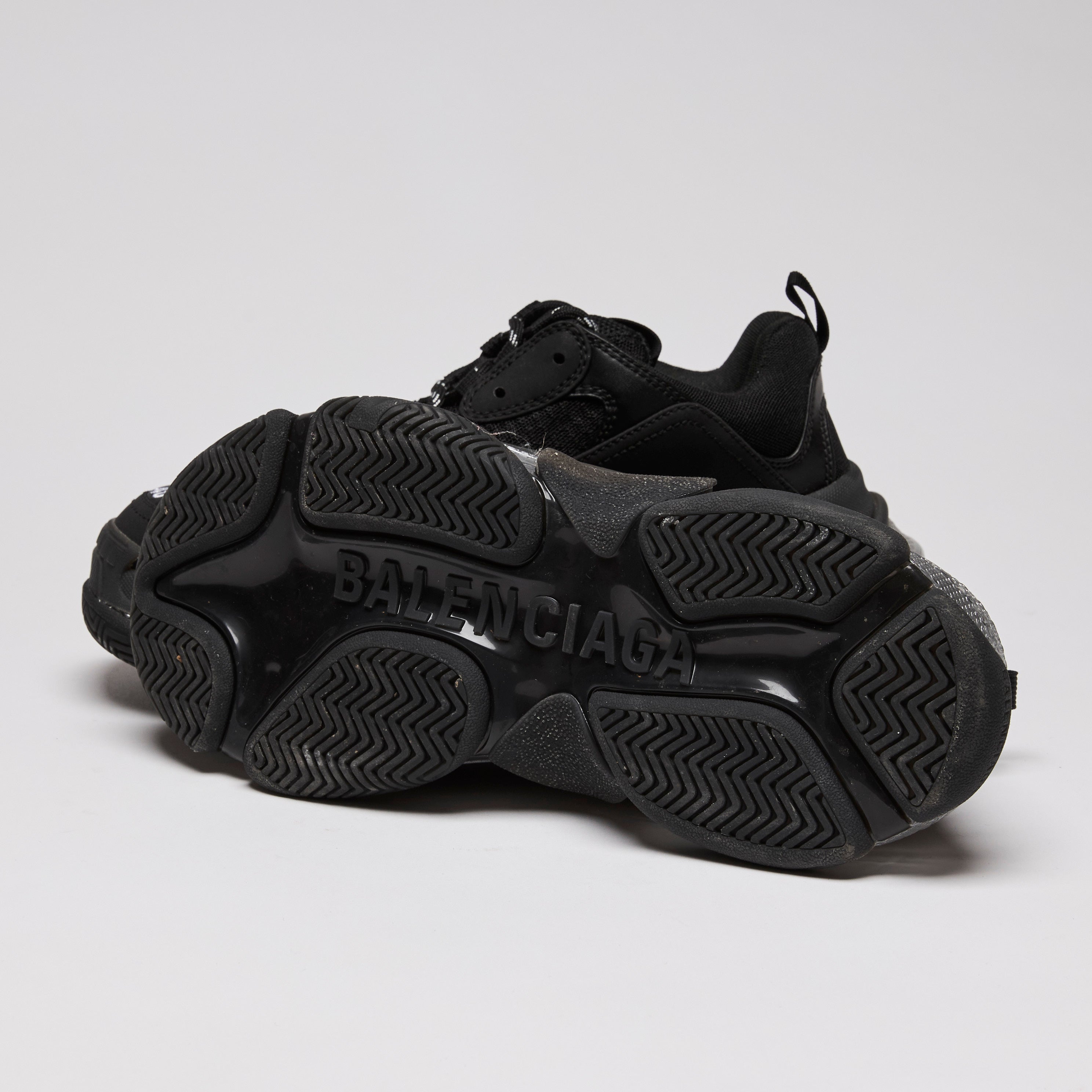 Size 40 balenciaga on sale