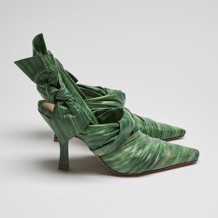 Bottega Veneta Green Lambskin Leather Leaf Effect Ankle Strap Sandals Size 39