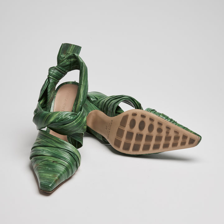 Bottega Veneta Green Lambskin Leather Leaf Effect Ankle Strap Sandals Size 39