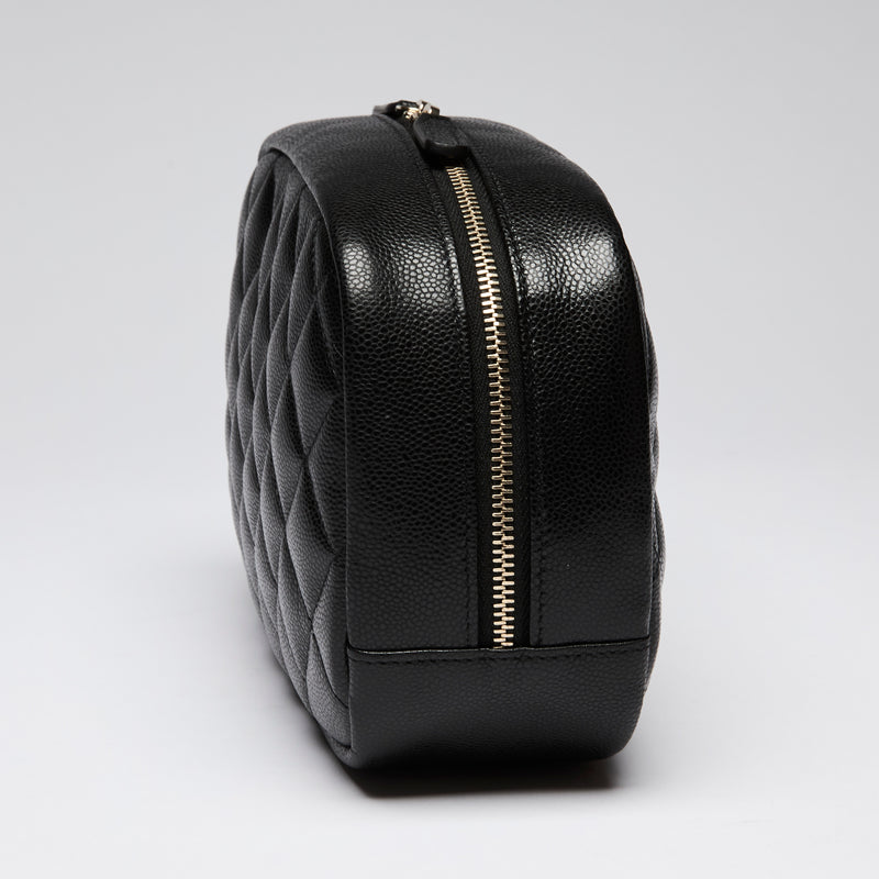 Pre-Loved Chanel ™ Black Grained Leather Cosmetic Pouch