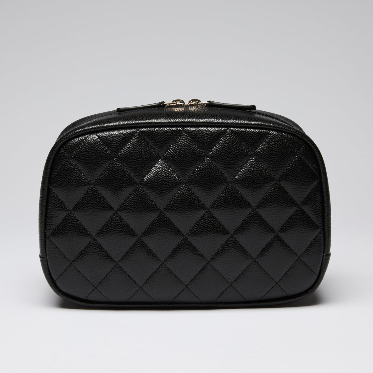 Pre-Loved Chanel ™ Black Grained Leather Cosmetic Pouch