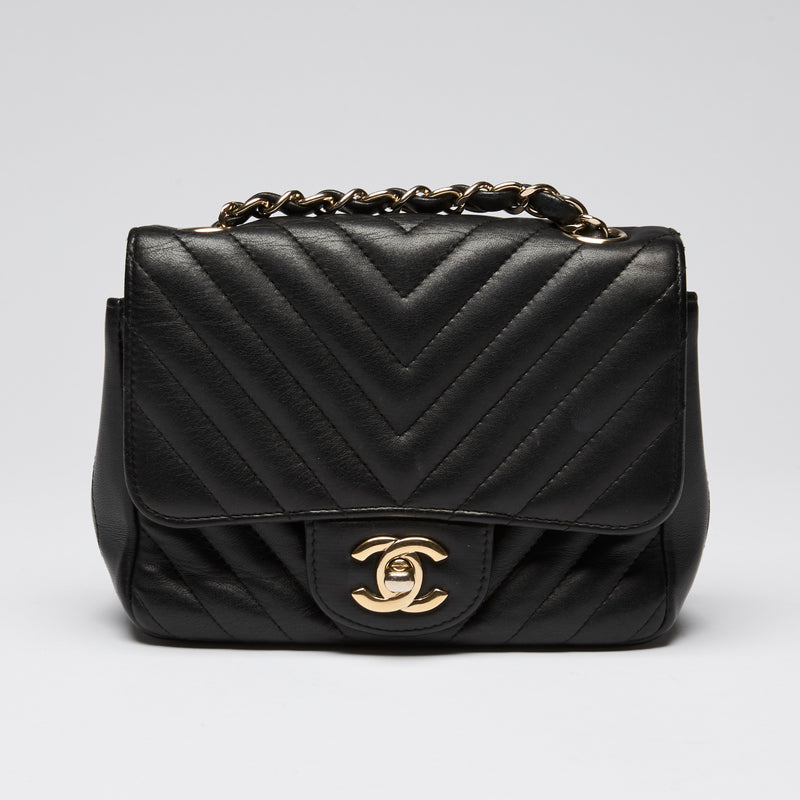 Pre-Loved Chanel ™ Black Square Chevron Mini Flap Bag