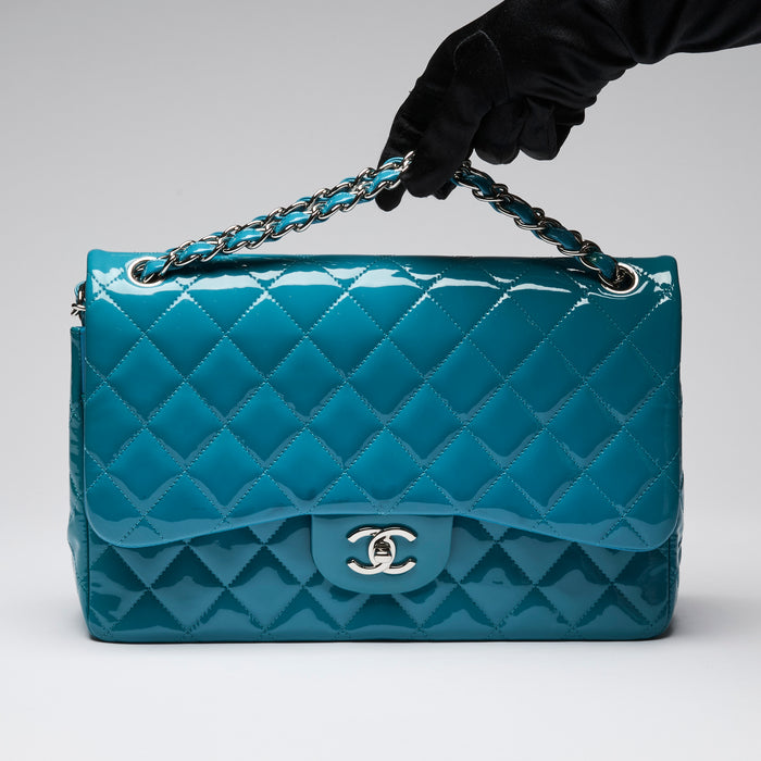 Pre-Loved Chanel ™ Blue Patent Leather Large Double Flap Bag