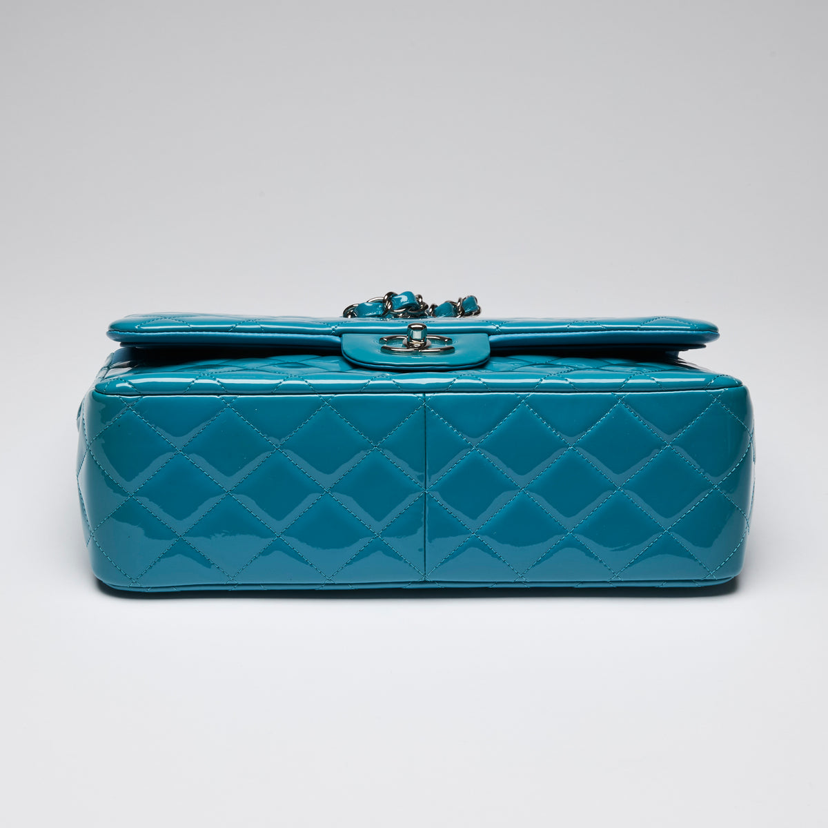 Pre-Loved Chanel ™ Blue Patent Leather Large Double Flap Bag