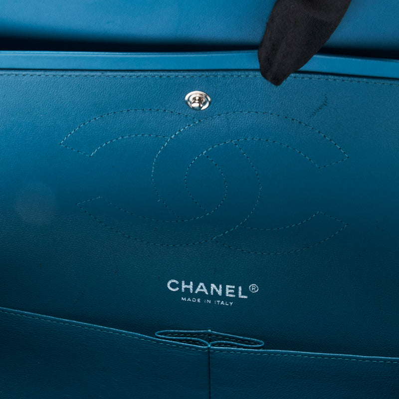 Pre-Loved Chanel ™ Blue Patent Leather Large Double Flap Bag