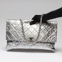 Pre-Loved Chanel™ Brushed Silver Grained Leather 24 Flap Bag