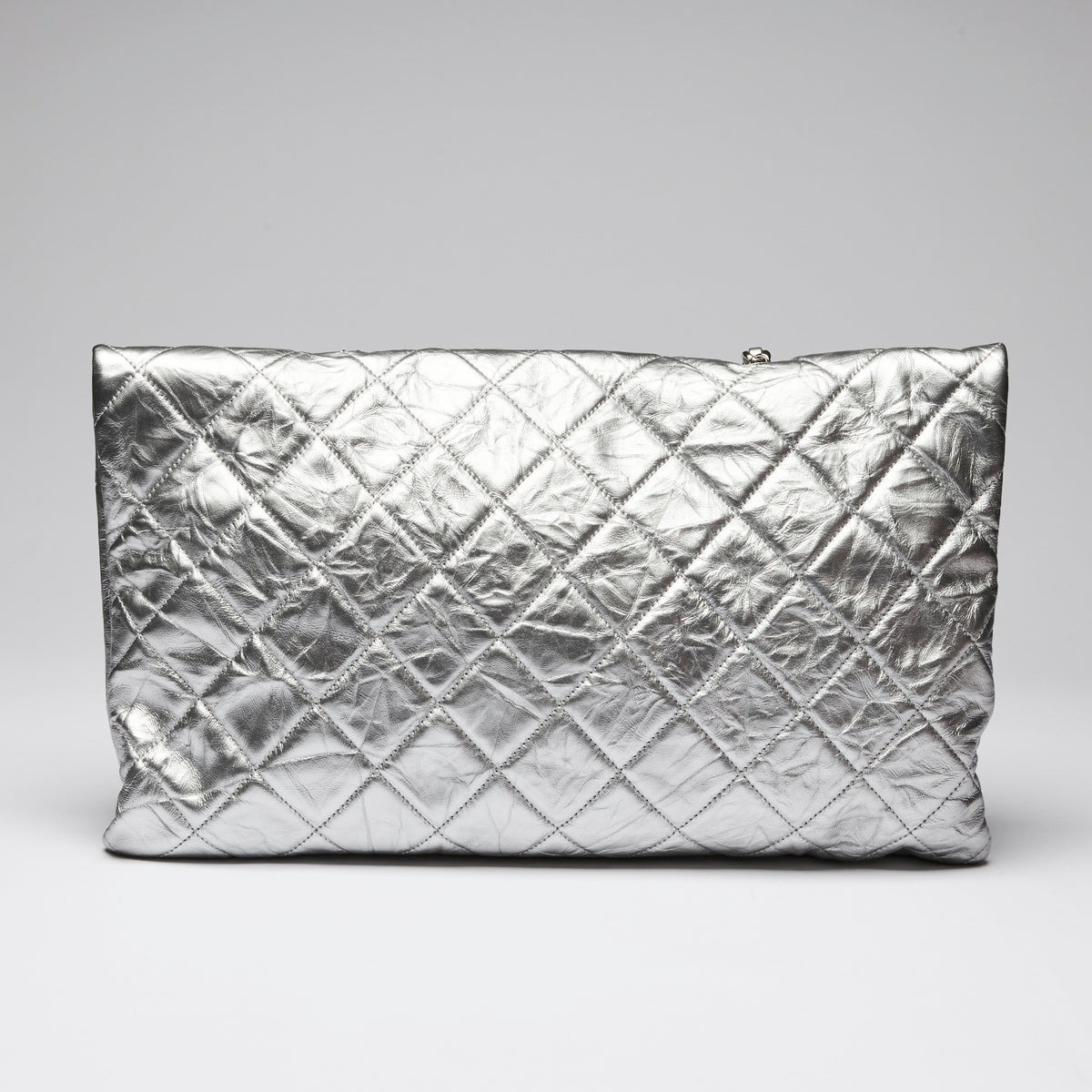 Pre-Loved Chanel™ Brushed Silver Grained Leather 24 Flap Bag