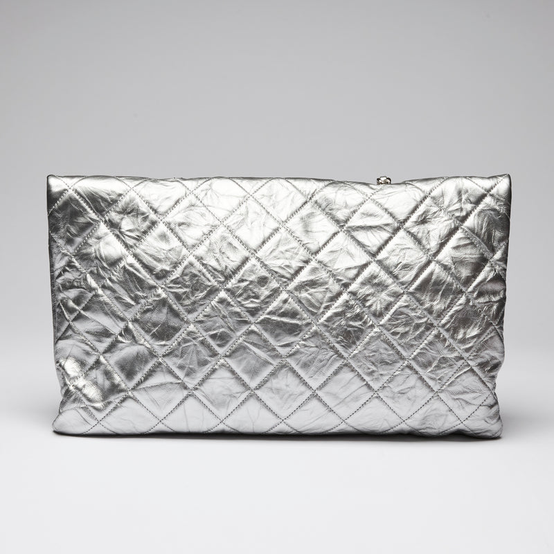 Pre-Loved Chanel™ Brushed Silver Grained Leather 24 Flap Bag