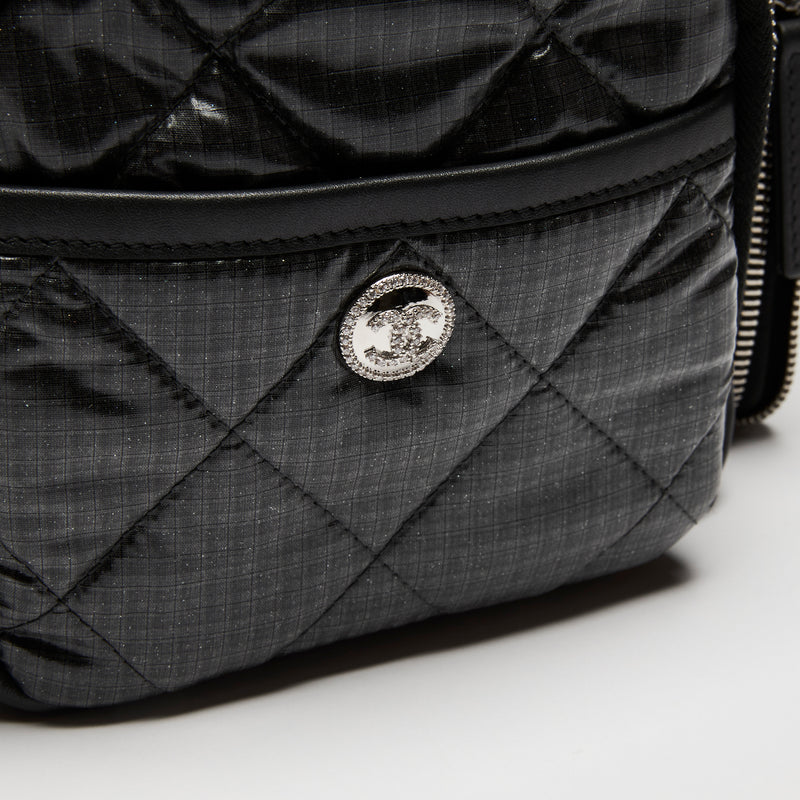 Pre-Loved Chanel™ Black Nylon Sherling Top Handle Hand Bag