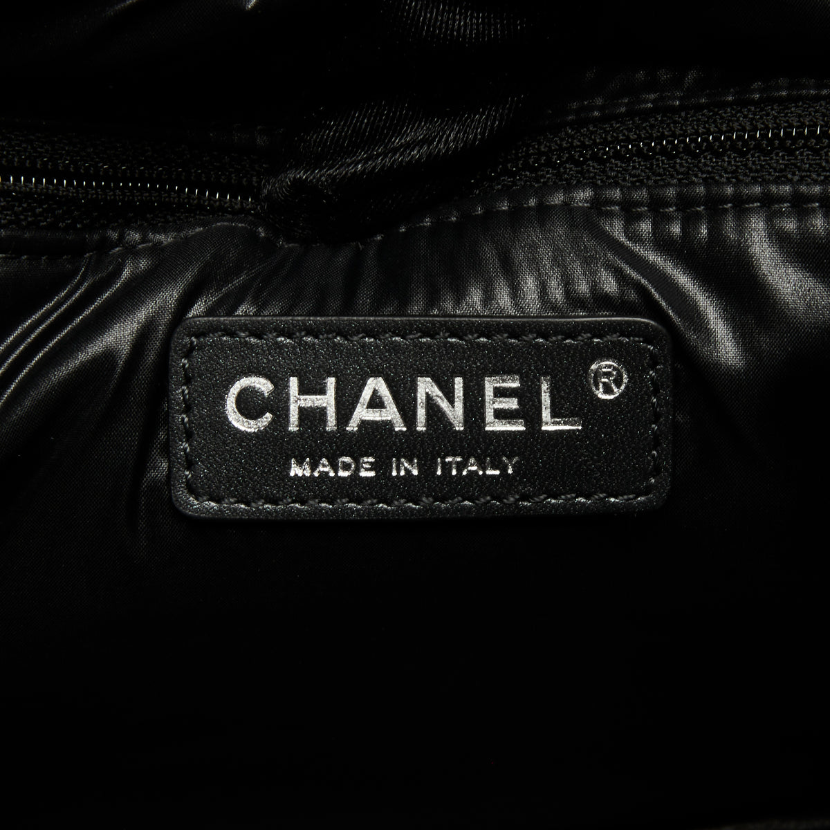 Pre-Loved Chanel™ Black Nylon Sherling Top Handle Hand Bag