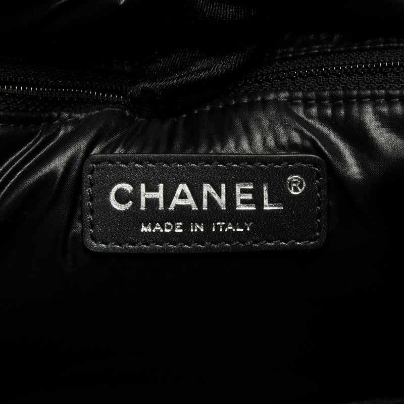 Pre-Loved Chanel™ Black Nylon Sherling Top Handle Hand Bag