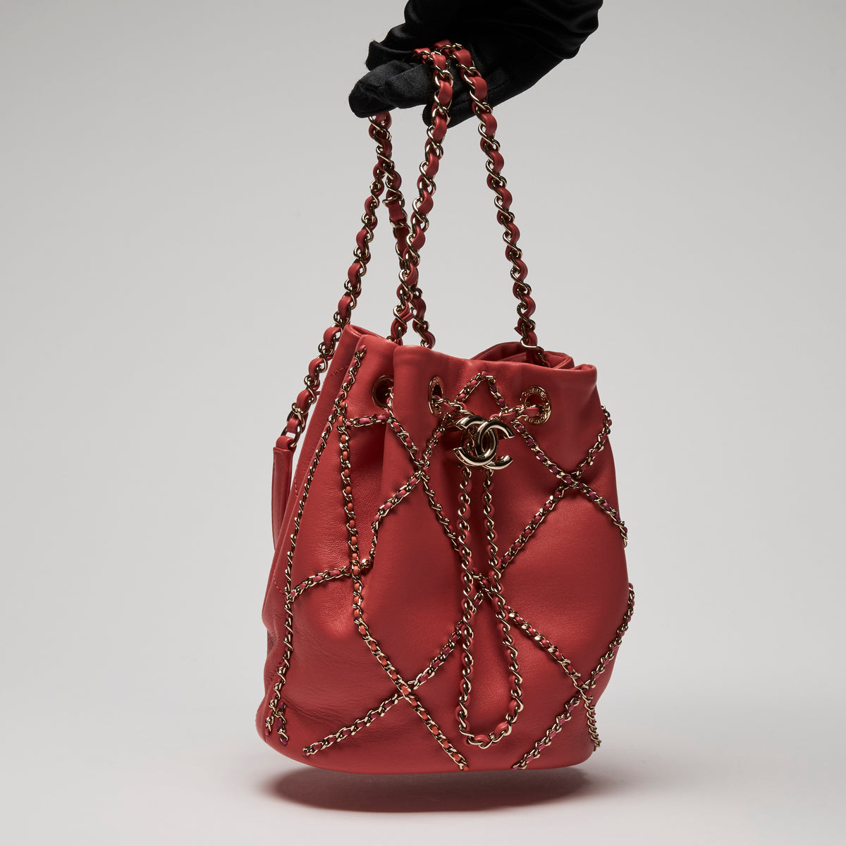 Pre-Loved Chanel™ Coral Leather Spring Summer 21 Chained Bucket Bag