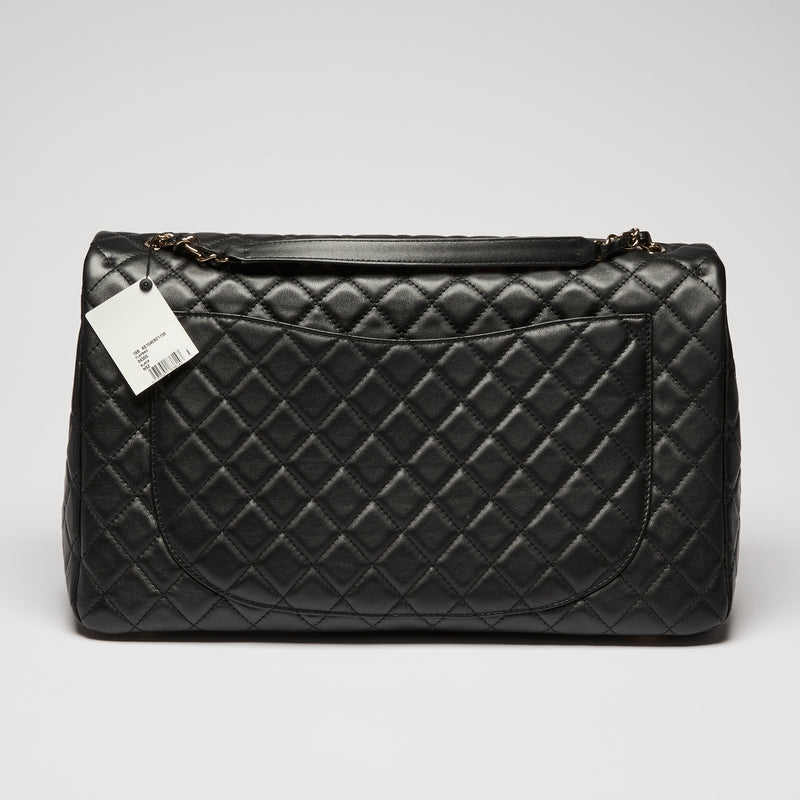 Pre-Loved Chanel™ Black Grained Leather XXL Flap Bag