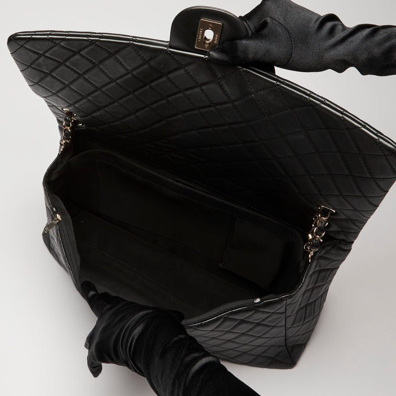 Pre-Loved Chanel™ Black Grained Leather XXL Flap Bag
