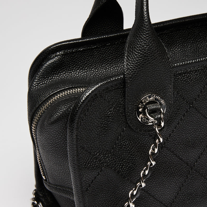 Pre-Loved Chanel ™ Black Pebbled Leather Bowler Bag