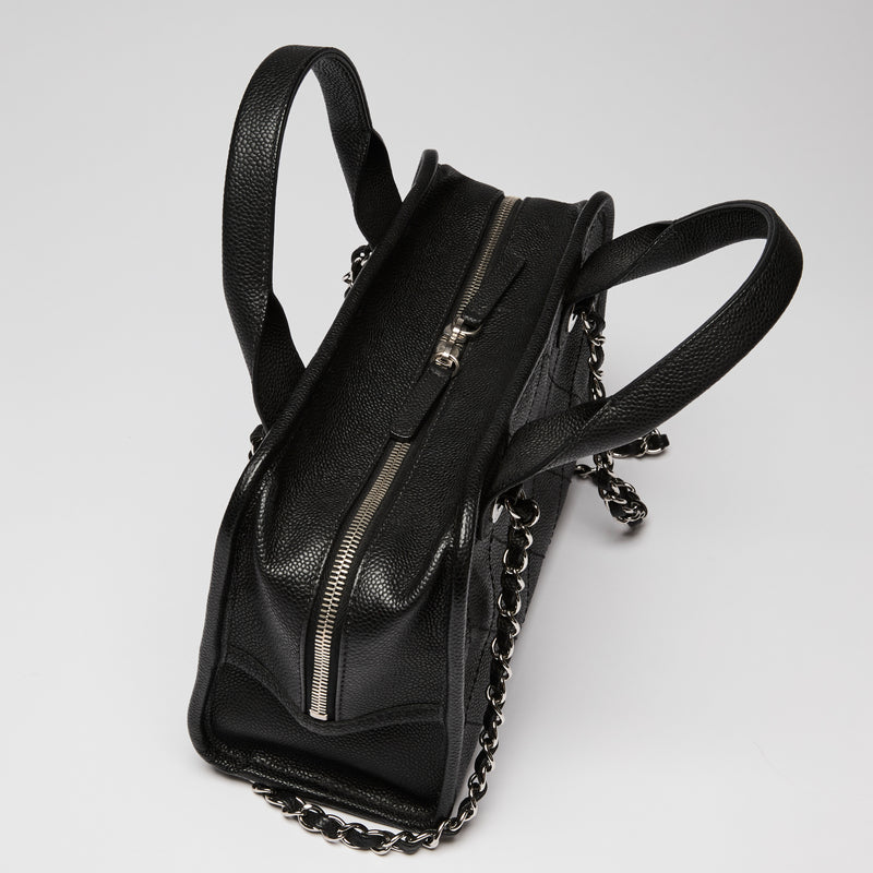 Pre-Loved Chanel ™ Black Pebbled Leather Bowler Bag