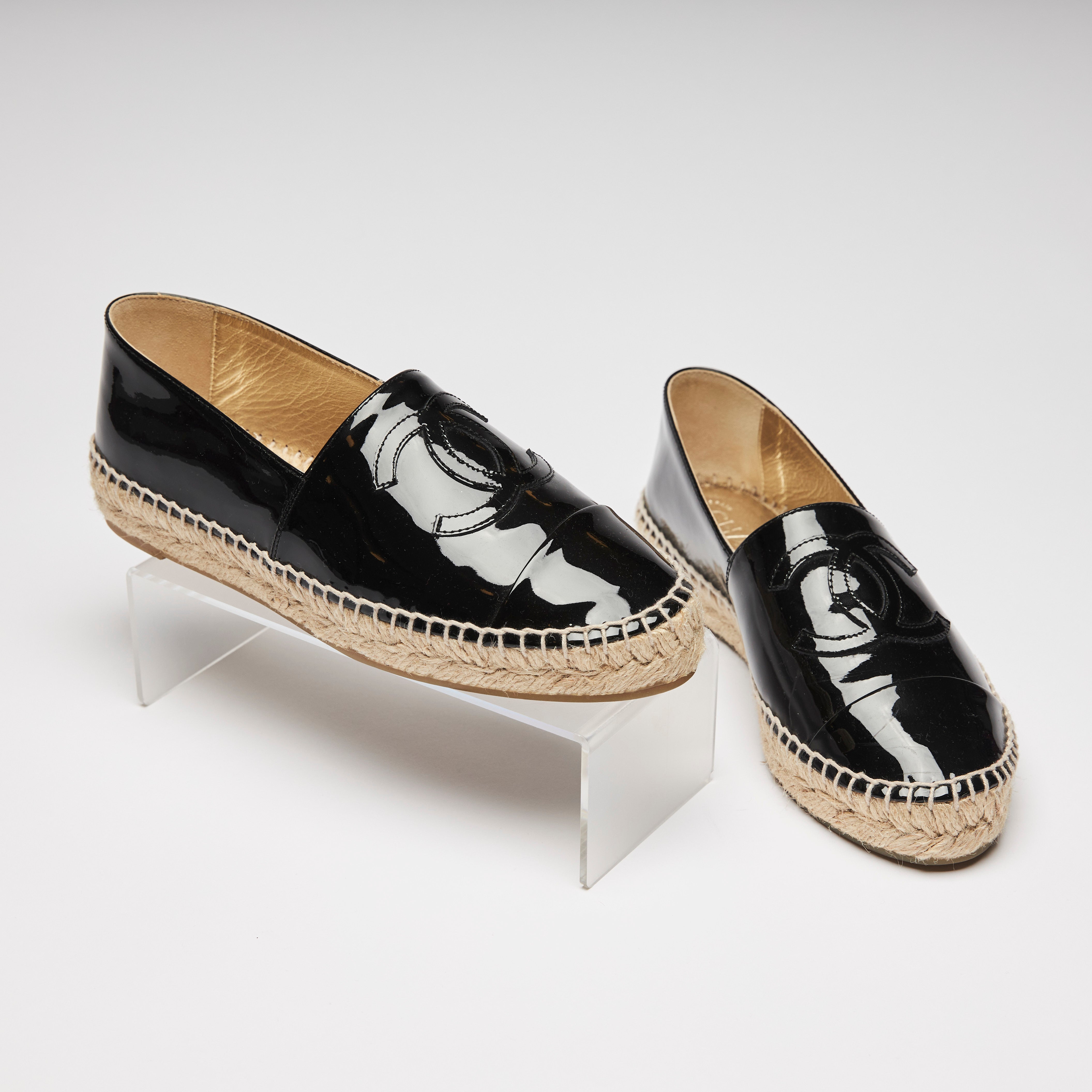Accepteret mord Plys dukke Chanel Black Patent Leather Espadrilles | Luxury Finds Consignment