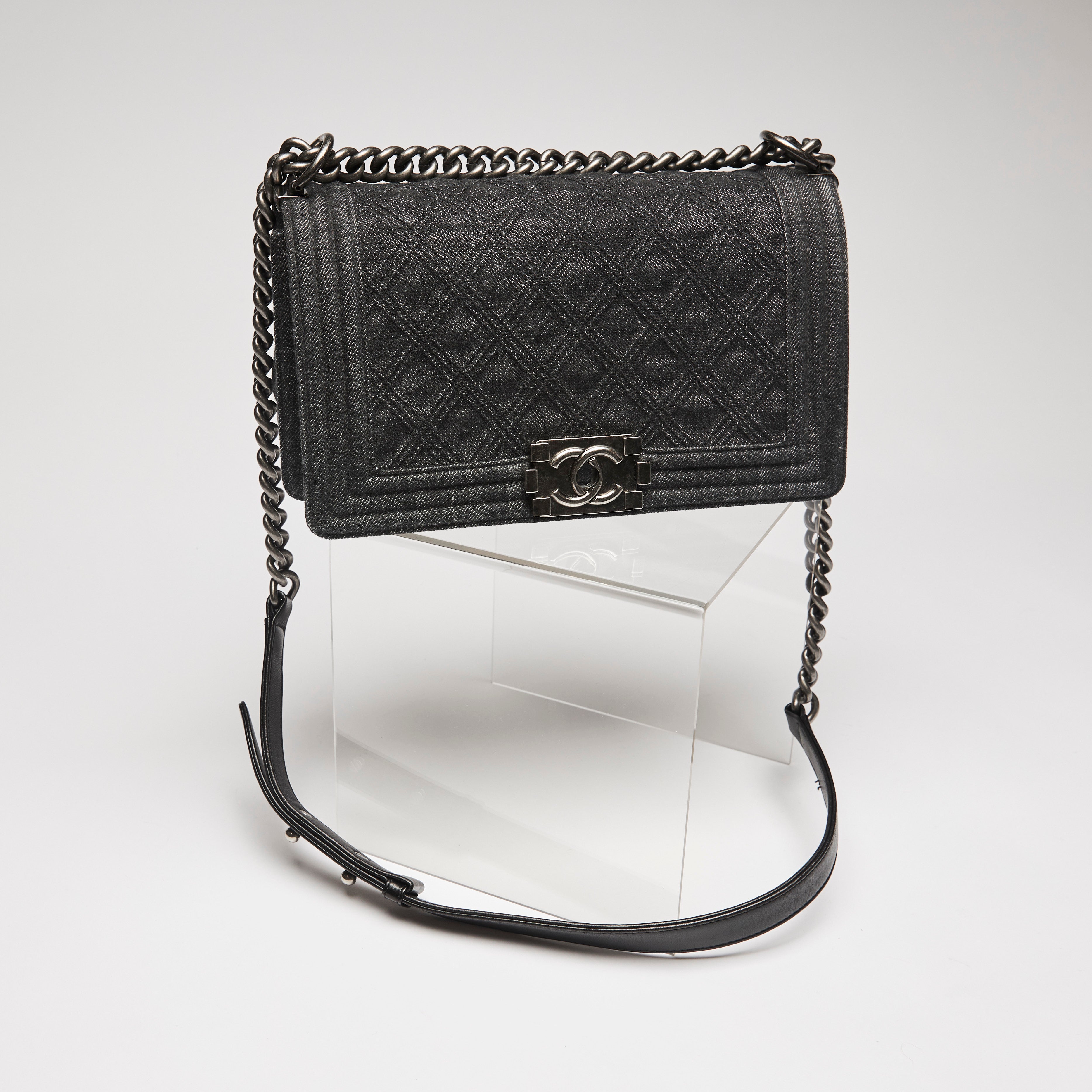 Tổng hợp hơn 62 về chanel kisslock bag mới nhất  cdgdbentreeduvn