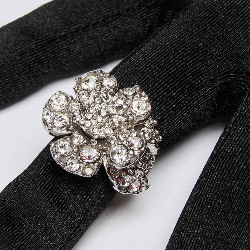 Pre-Loved™ Chanel Camelia Flower Strass Silver and Rinestone Ring