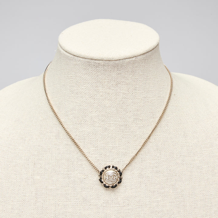 Pre-Loved Chanel™ Gold Tone Interlocking Leather Logo Pendant Necklace