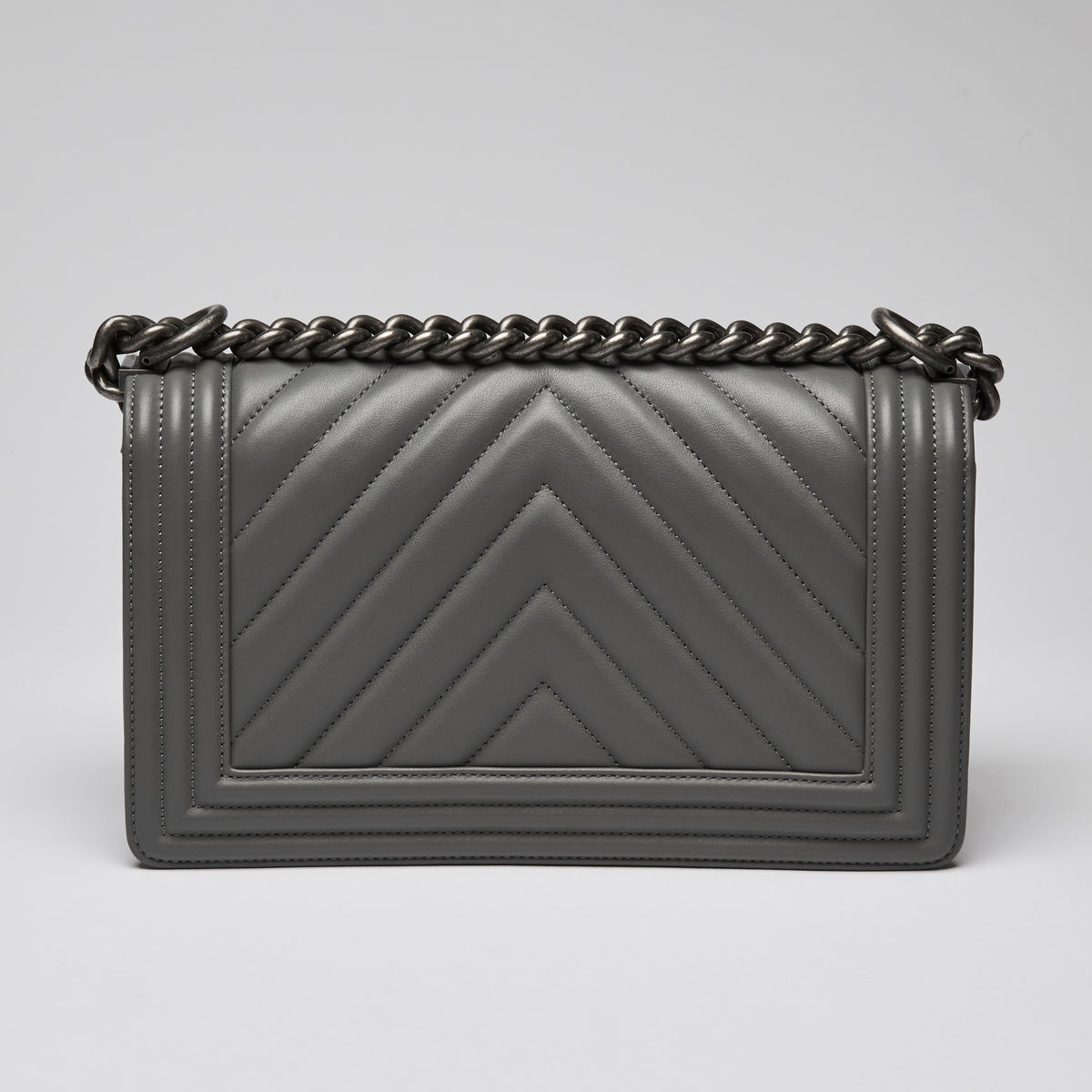 Pre-Loved Chanel ™ Grey Lambskin Boy Bag