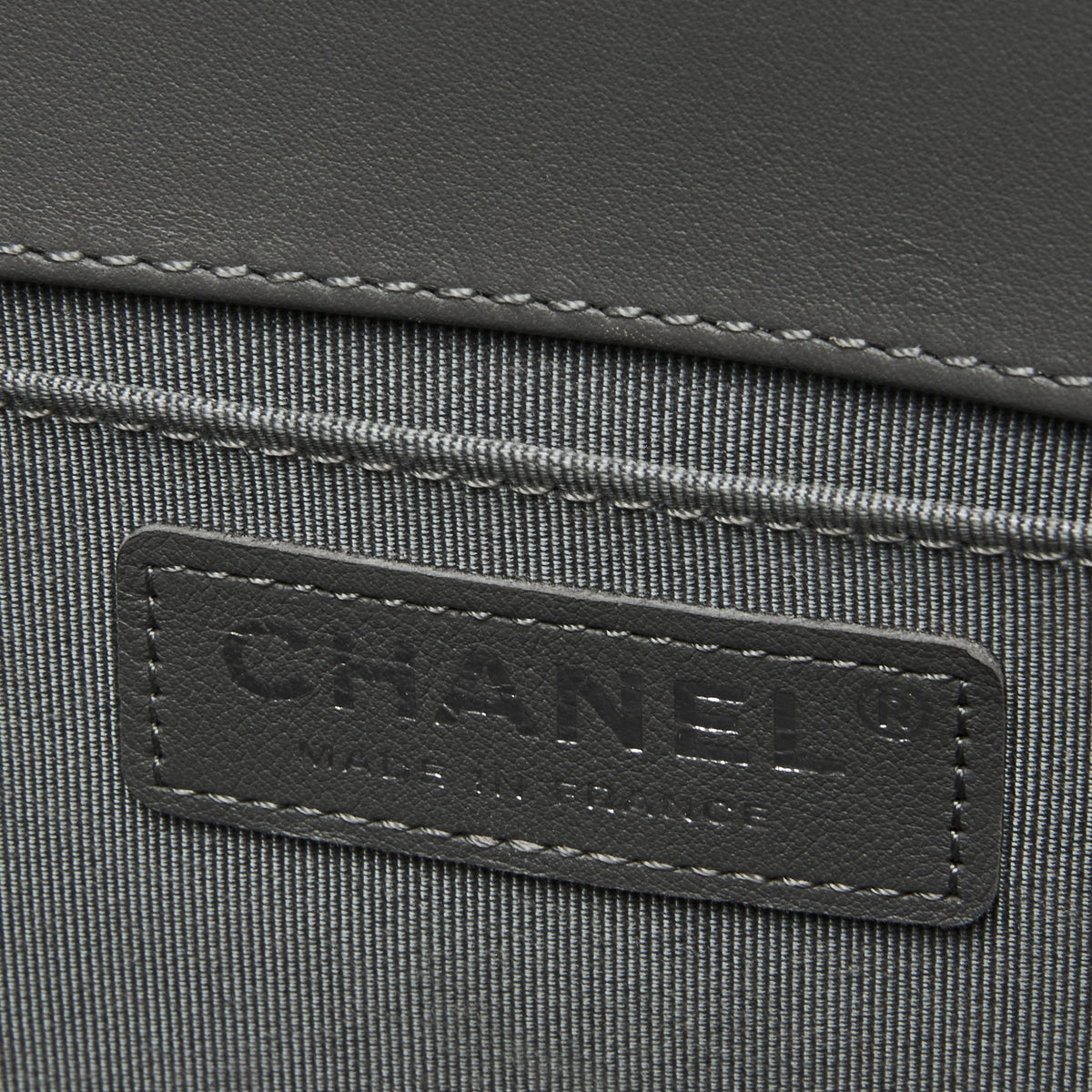 Pre-Loved Chanel ™ Grey Lambskin Boy Bag