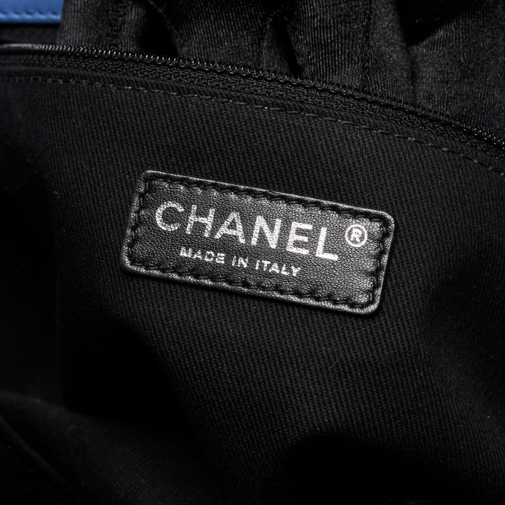 Pre-Loved Chanel™ Blue Patent Quilted Leather Single Flap Bag