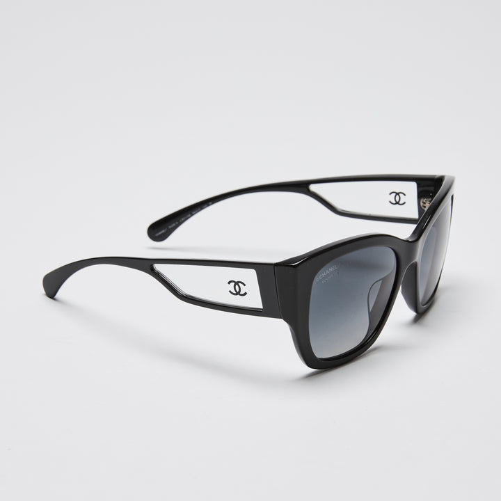 Pre-Loved Chanel™ Black Cateye Transparent Accent Sunglasses