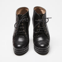 Pre-Loved Chanel™ Black Calfskin Leather Platform Heel Boots Size 38