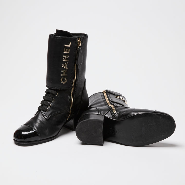 Pre-Loved Chanel™ Black Calf Leather Logo Zipped Combat Boots Size 36C