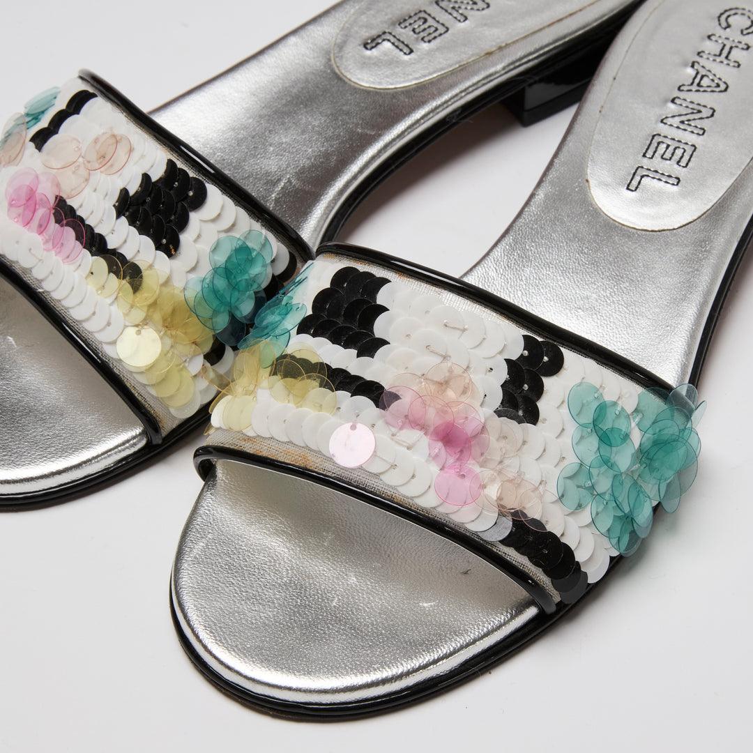 Pre-Loved Chanel™ Metallic Silver Multicolour Sequin Sandals Size 38