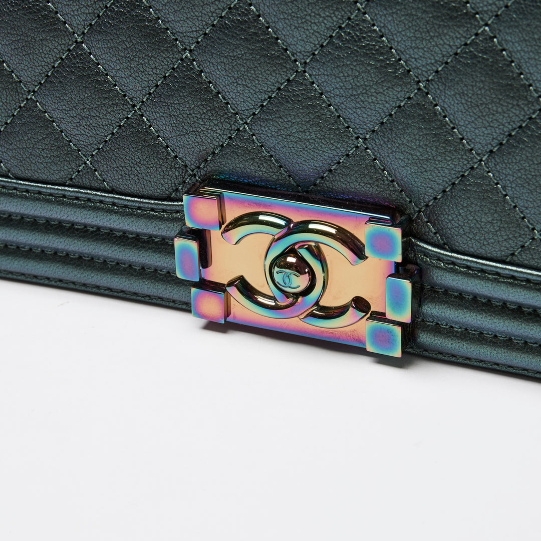 Pre-Loved Chanel™ Metallic Green Iridescent Calfskin Leather Medium Boy Bag
