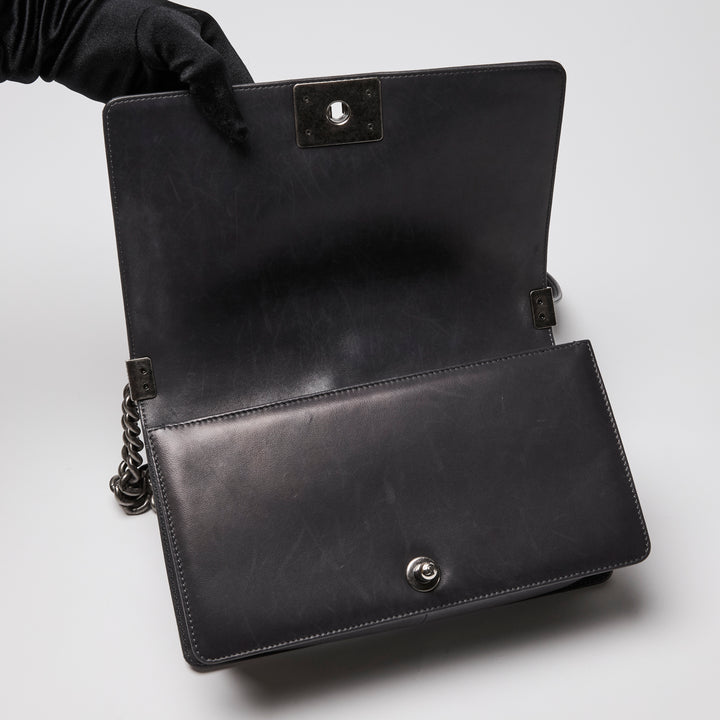 Pre-Loved Chanel™ Charcoal Grey Lambskin Leather Medium Boy Bag