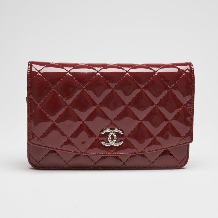 Pre-Loved Chanel™ Red Patent Leather Wallet on Chain