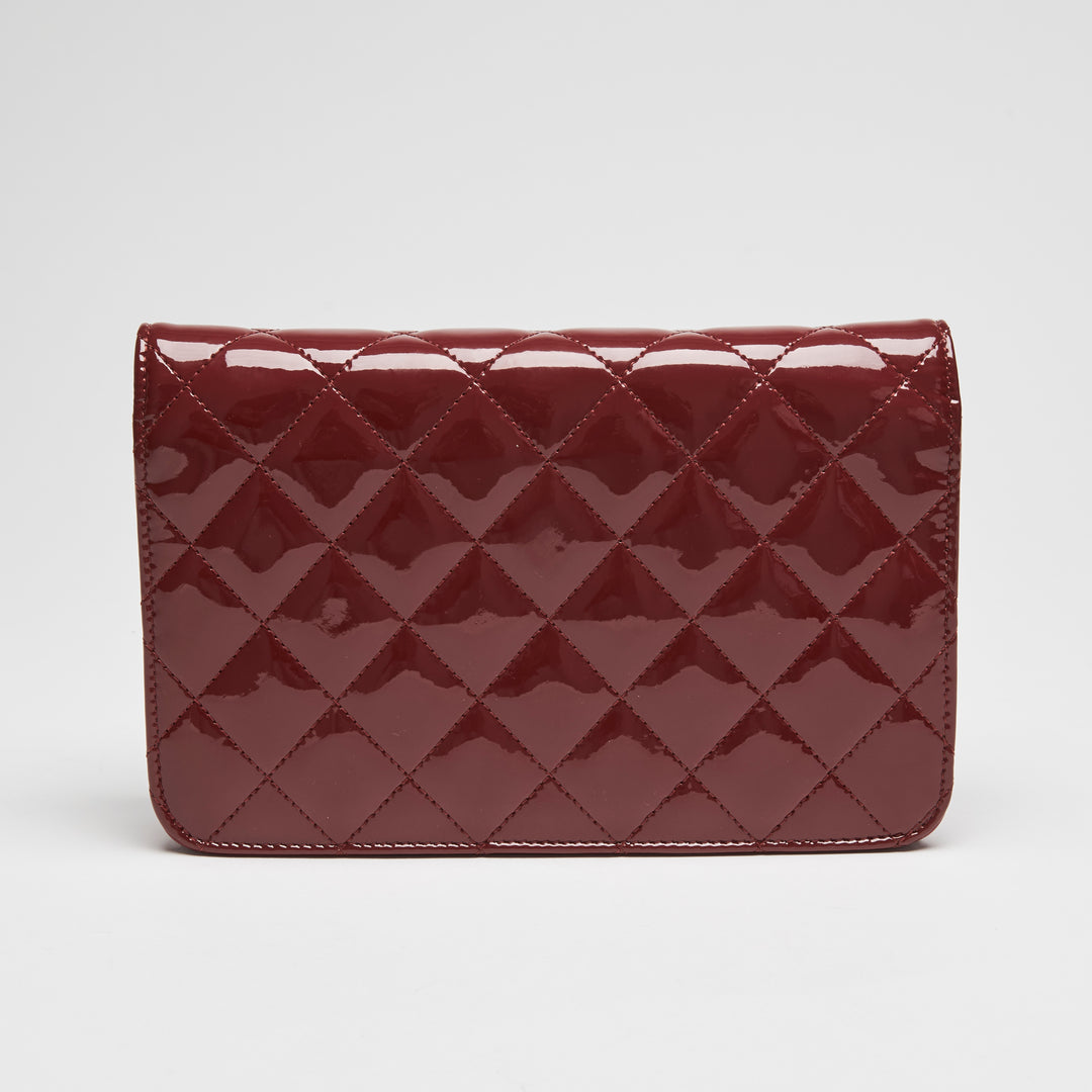 Pre-Loved Chanel™ Red Patent Leather Wallet on Chain