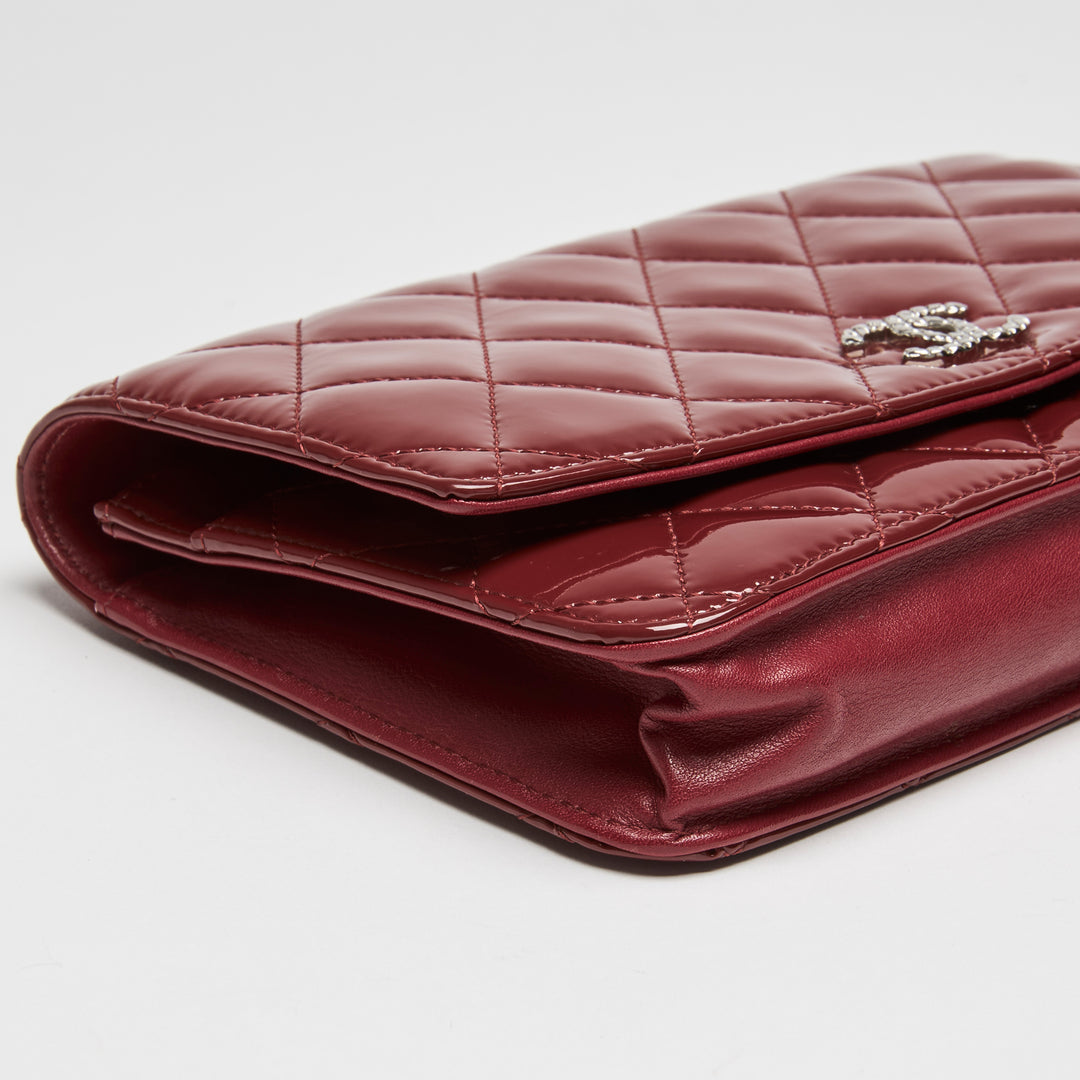 Pre-Loved Chanel™ Red Patent Leather Wallet on Chain