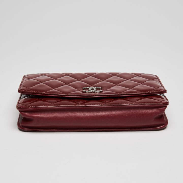 Pre-Loved Chanel™ Red Patent Leather Wallet on Chain