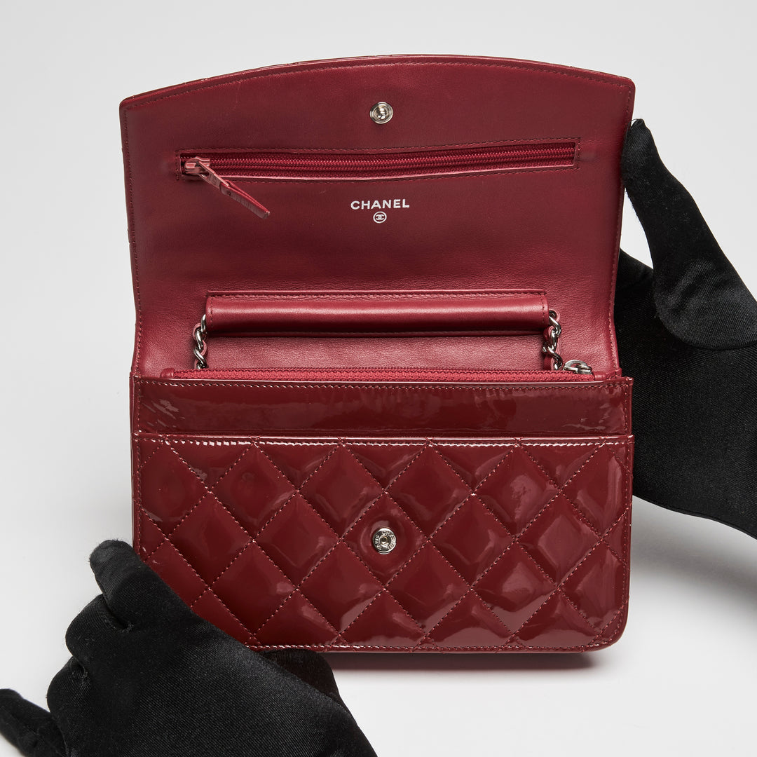 Pre-Loved Chanel™ Red Patent Leather Wallet on Chain