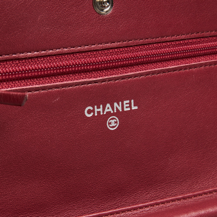 Pre-Loved Chanel™ Red Patent Leather Wallet on Chain