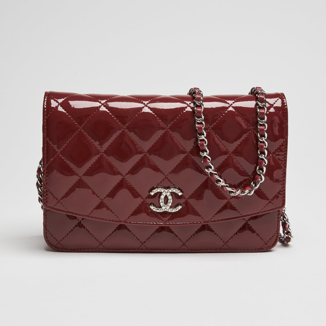Pre-Loved Chanel™ Red Patent Leather Wallet on Chain