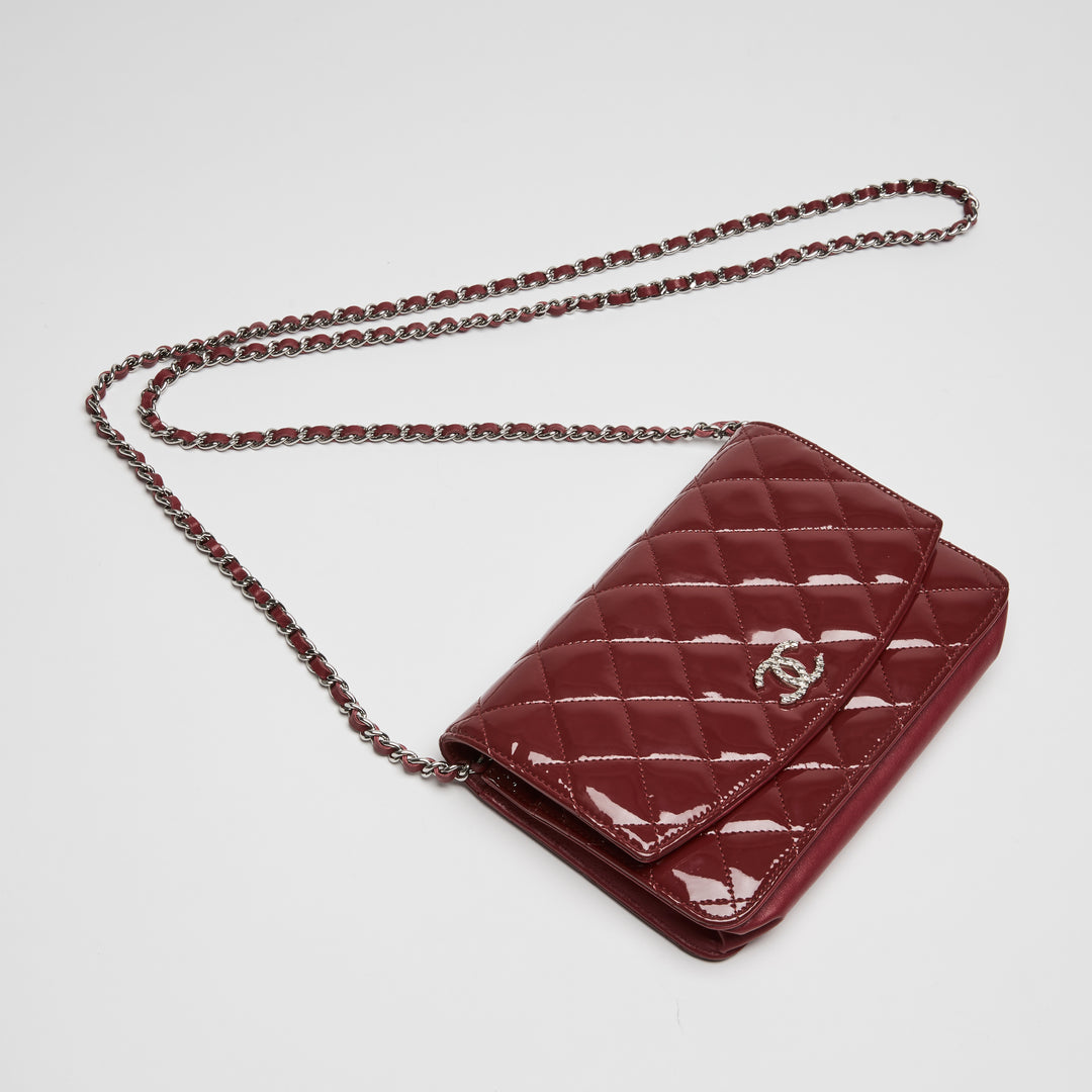 Pre-Loved Chanel™ Red Patent Leather Wallet on Chain