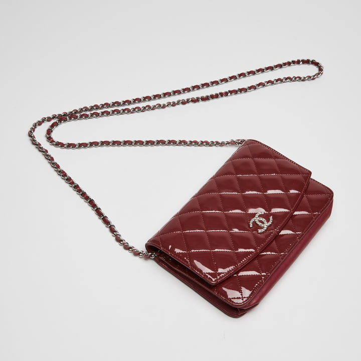 Pre-Loved Chanel™ Red Patent Leather Wallet on Chain