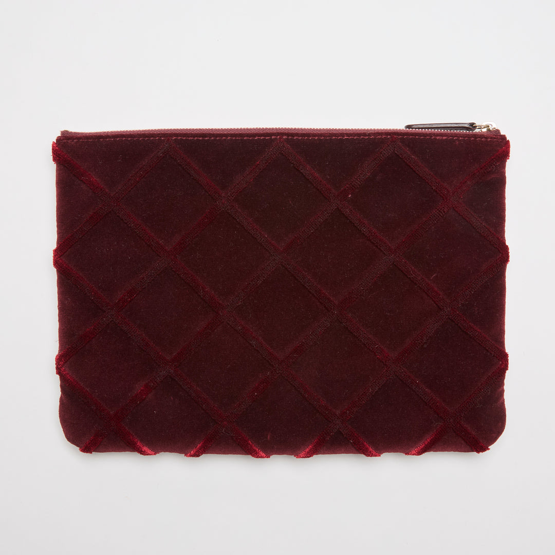Pre-Loved Chanel™ Burgundy Velvet Quilted Clutch